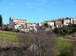 Becca il ladro in casa, linciato dal malvivente